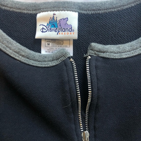Vintage Disney Crewneck - Picture 4 of 4